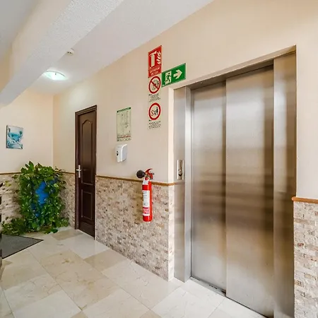Elisium & Aparthotel 3*