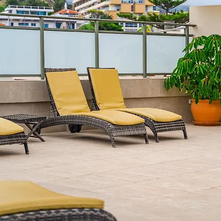 Elisium & Aparthotel 3*