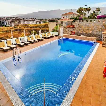 Aparthotel Elisium & Puerto de la Cruz (Tenerife)