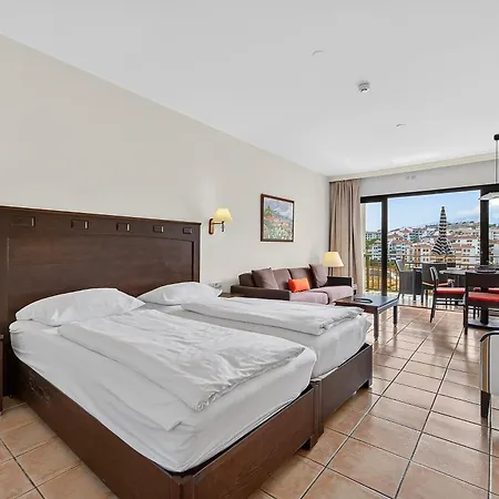 Elisium & Aparthotel 3*